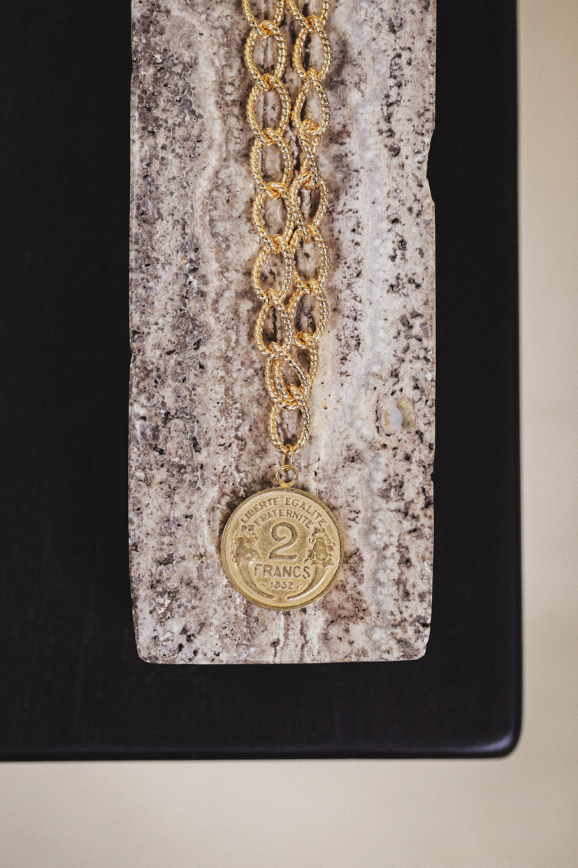 Collier - Le Versaillais