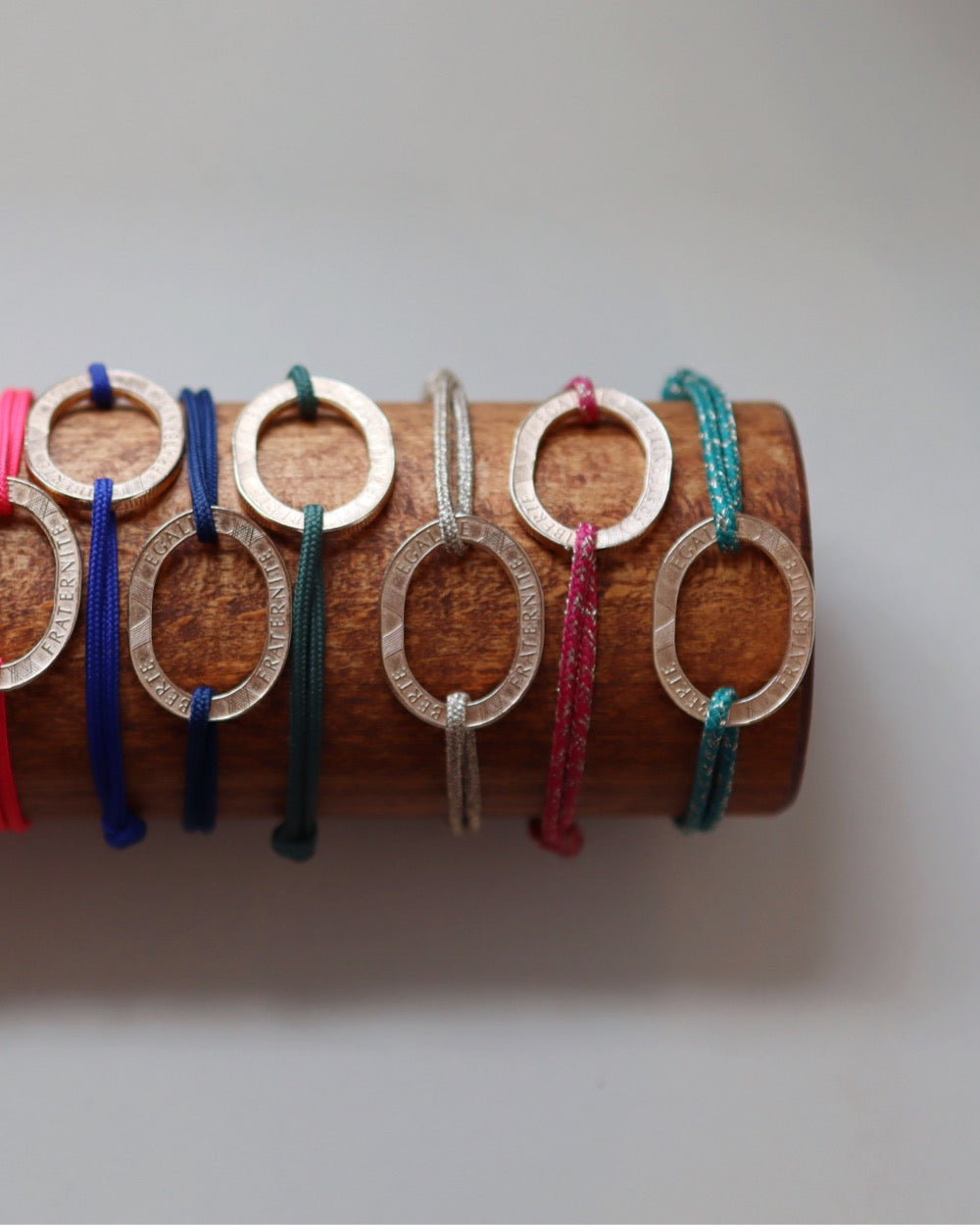 Bracelet Bastille - 10 francs or - Doré – vue 3 – Le Sou Français